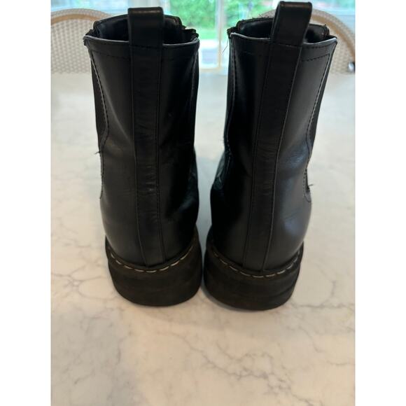Marc Fisher Black Chelsea Boot size 9.5 - Picture 2 of 6